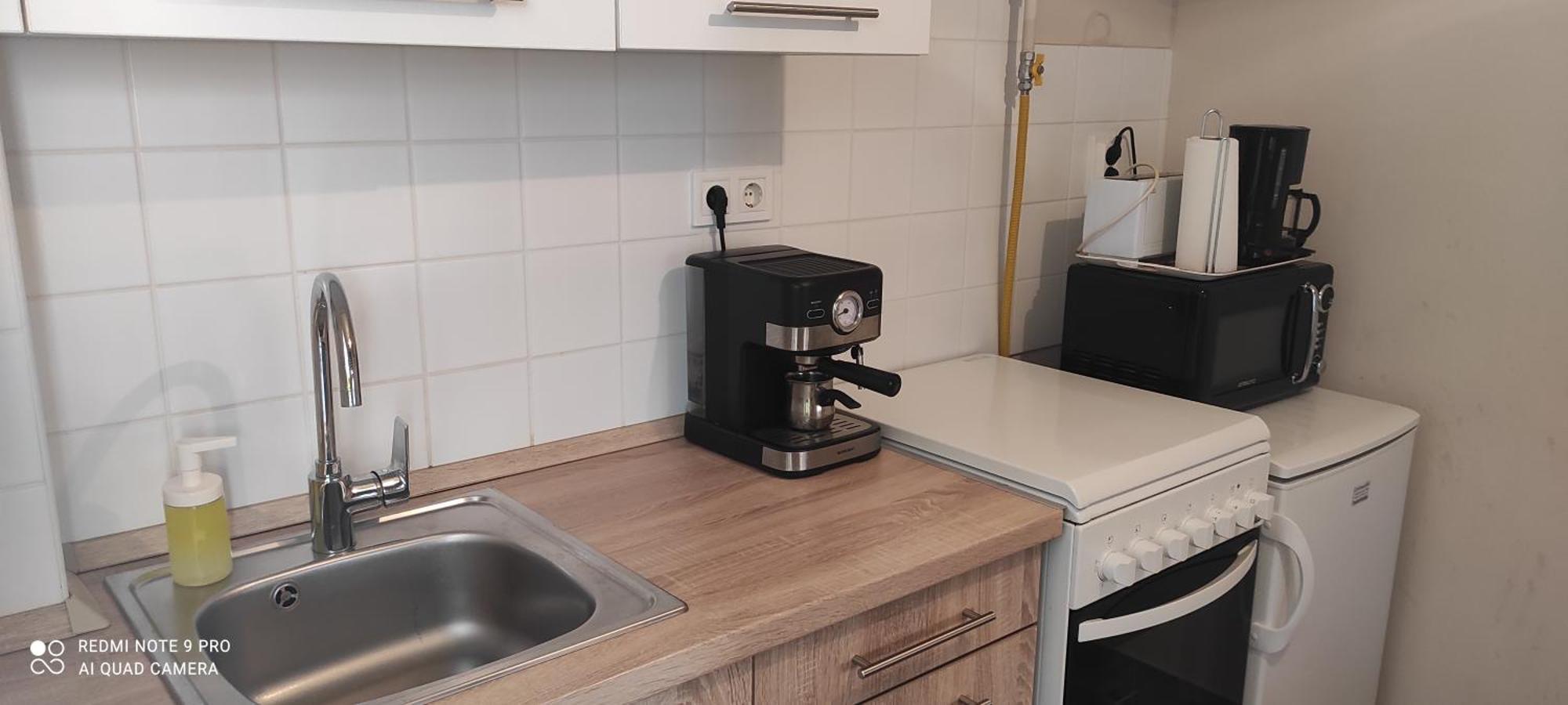 Baross Apartman คาโปชวาร์ ภายนอก รูปภาพ
