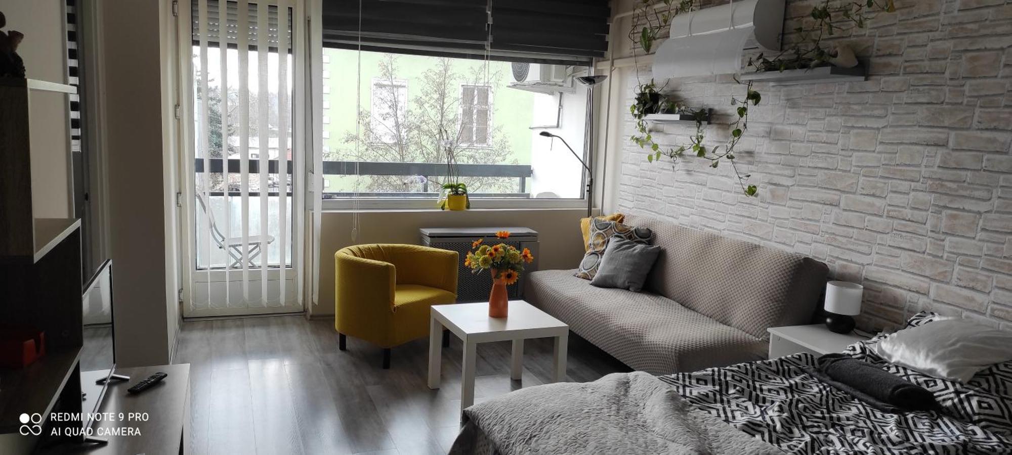 Baross Apartman คาโปชวาร์ ภายนอก รูปภาพ